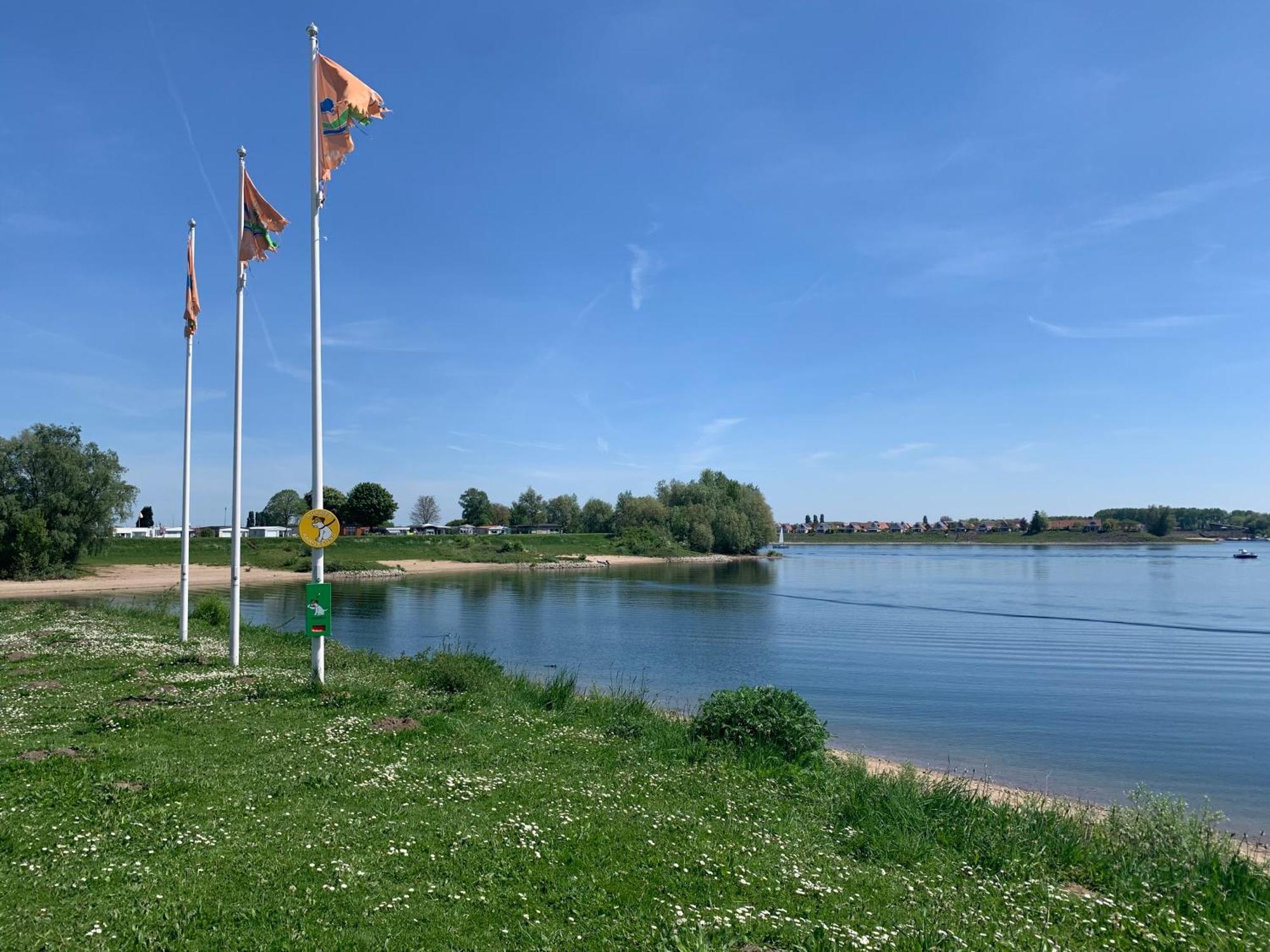 Tiny Haus Auszeit Am See Lathum Dış mekan fotoğraf